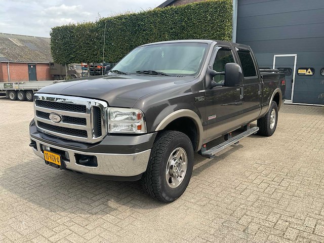 2005 ford f-250 fx4 off road v8 bedrijfswagen - afbeelding 1 van  27