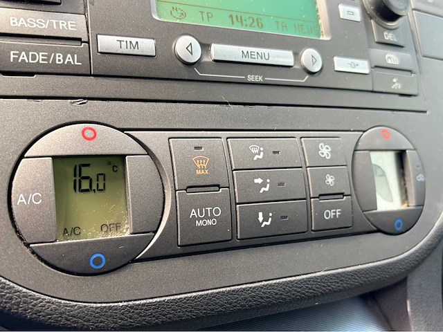 2005 ford focus c-max 1.8-16v futura personenauto - afbeelding 4 van  12