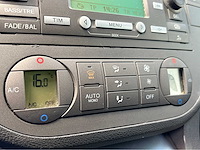 2005 ford focus c-max 1.8-16v futura personenauto - afbeelding 4 van  12