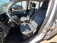 2005 ford fusion 1.4-16v trend personenauto - afbeelding 2 van  32