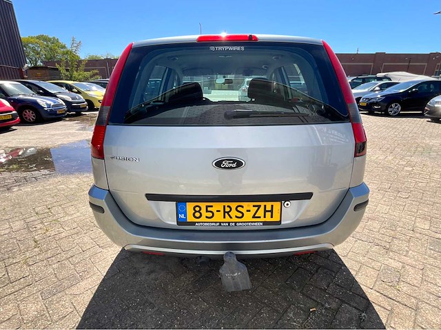 2005 ford fusion 1.4-16v trend personenauto - afbeelding 29 van  32