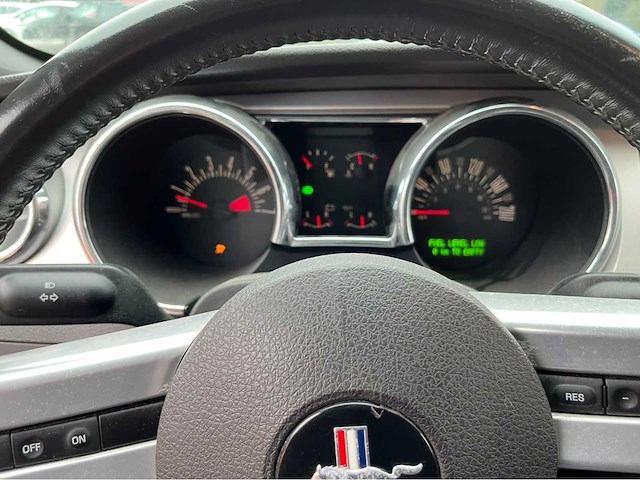 2005 ford mustang 4.0 v6 cabriolet - afbeelding 17 van  38