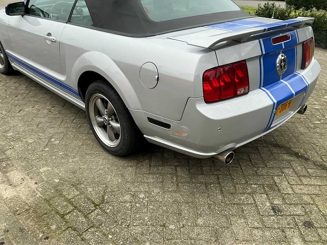 2005 ford mustang 4.0 v6 cabriolet - afbeelding 37 van  38