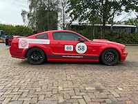 2005 ford usa mustang gt circuit race auto + trailer - afbeelding 43 van  46