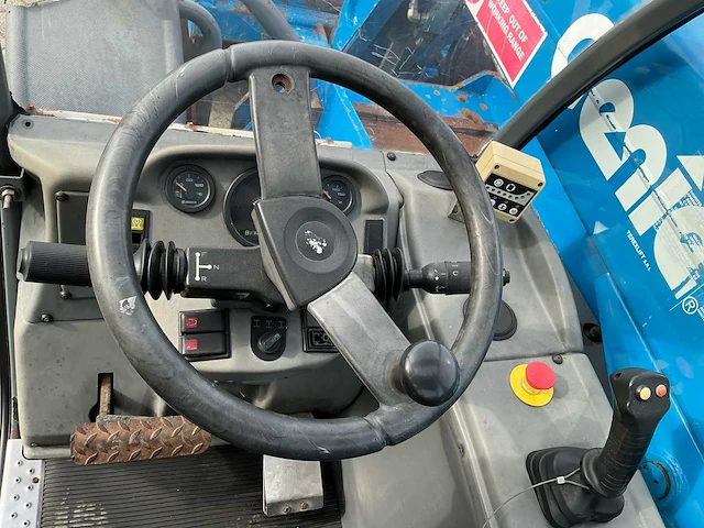 2005 genie gth-2506 telescooplader – 2.500 kg – 5,79 m – 4x4 – laadbak - afbeelding 9 van  35