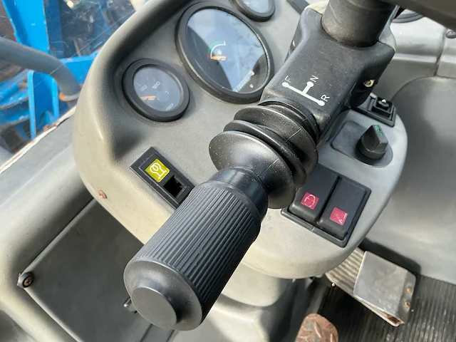 2005 genie gth-2506 telescooplader – 2.500 kg – 5,79 m – 4x4 – laadbak - afbeelding 13 van  35