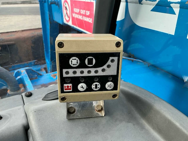 2005 genie gth-2506 telescooplader – 2.500 kg – 5,79 m – 4x4 – laadbak - afbeelding 26 van  35
