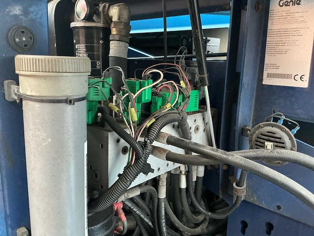 2005 genie s-45 4wd hoogwerker - afbeelding 20 van  23