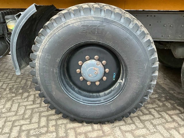 2005 ginaf ginc 3085 x4446 landbouwvrachtwagen met kipper - afbeelding 3 van  35