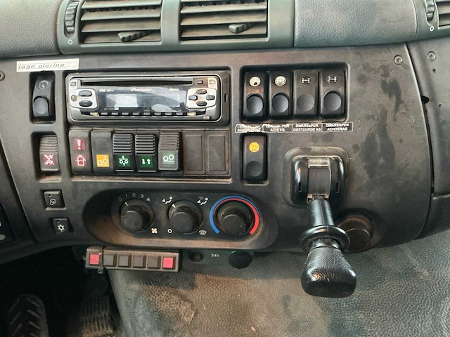 2005 ginaf ginc 3085 x4446 landbouwvrachtwagen met kipper - afbeelding 21 van  35