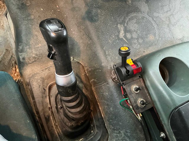 2005 ginaf ginc 3085 x4446 landbouwvrachtwagen met kipper - afbeelding 22 van  35