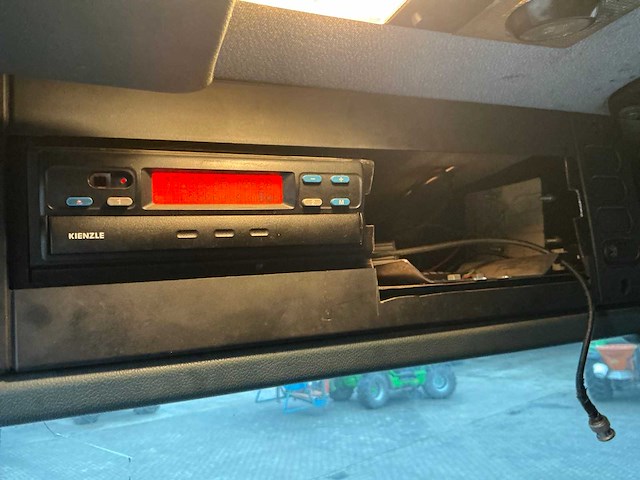 2005 ginaf ginc 3085 x4446 landbouwvrachtwagen met kipper - afbeelding 26 van  35