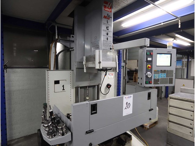 2005 haas tm-1he cnc verticale freesmachine - afbeelding 1 van  11
