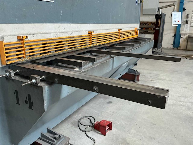2005 haco ts 3006 guillotineschaar - afbeelding 4 van  8