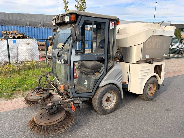 2005 hako citytrac 4200 da 4x4 veeg-/zuigmachine - afbeelding 1 van  13