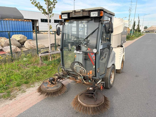 2005 hako citytrac 4200 da 4x4 veeg-/zuigmachine - afbeelding 3 van  13