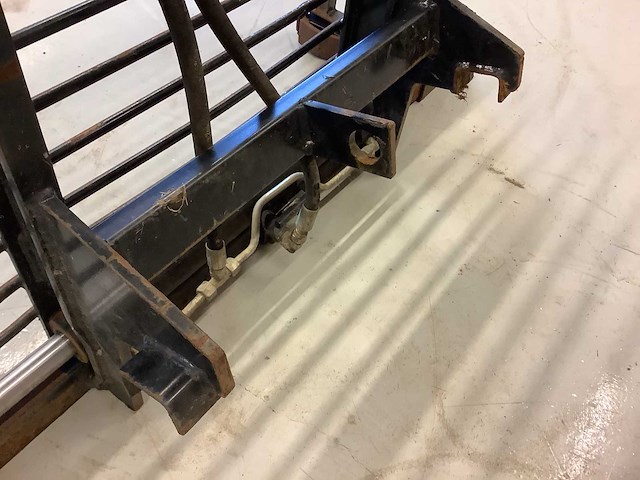 2005 hbl steenklem schaffer - afbeelding 2 van  12