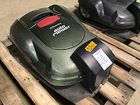 2005 husqvarna automower electrolux robotmaaier - afbeelding 1 van  6