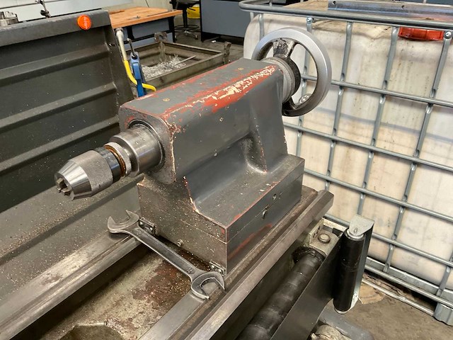 2005 huvema 460x1500 conventionele draaibank - afbeelding 16 van  20