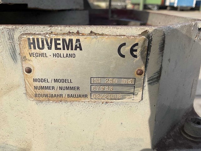 2005 huvema hu 250 ind afkortcirkelzaagmachine - afbeelding 3 van  3