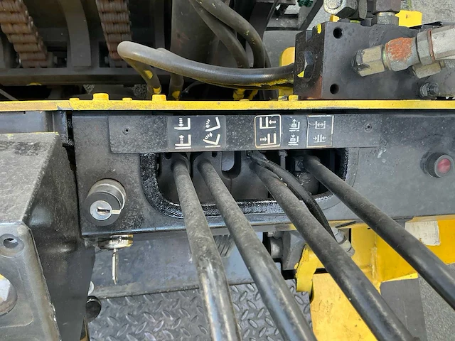 2005 hyster s7.00xl vorkheftruck - afbeelding 14 van  31
