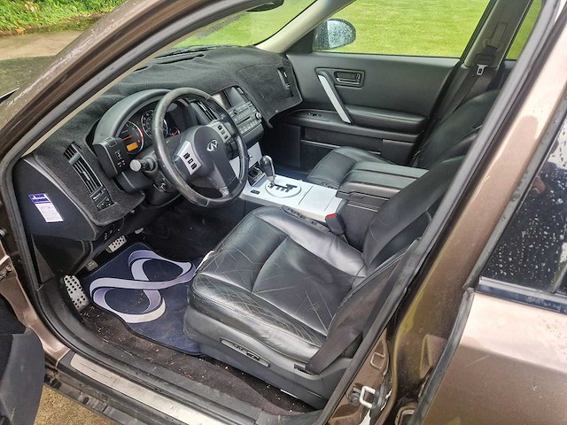 2005 infiniti fx 45 awd personenauto - afbeelding 15 van  15