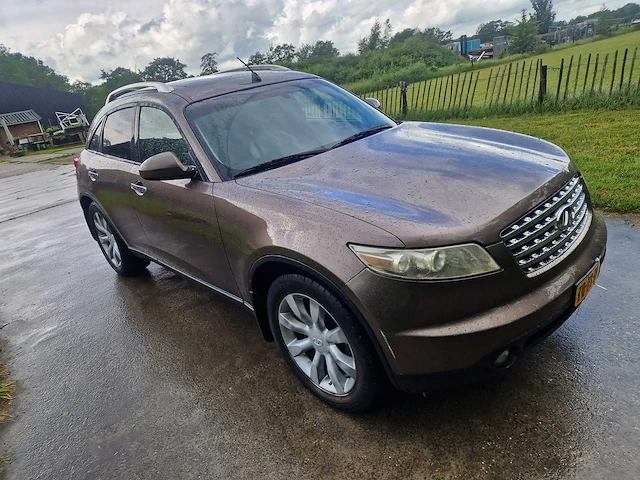 2005 infiniti fx 45 awd personenauto - afbeelding 13 van  15