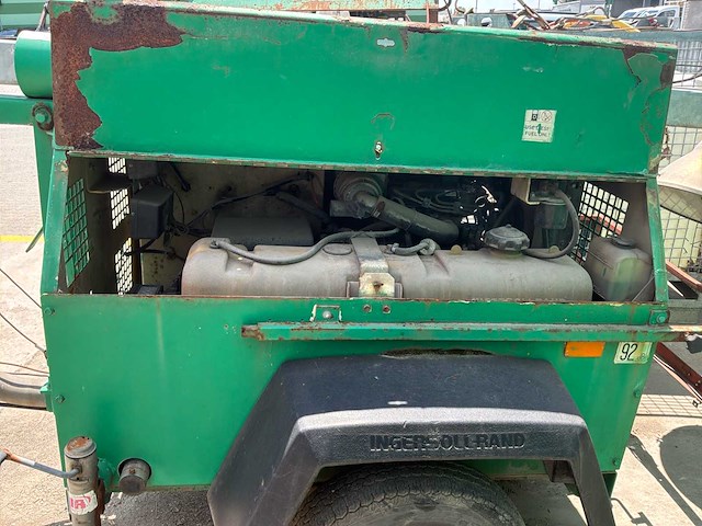 2005 ingersoll rand lt6k aanhangwagen lichtmast - afbeelding 3 van  6