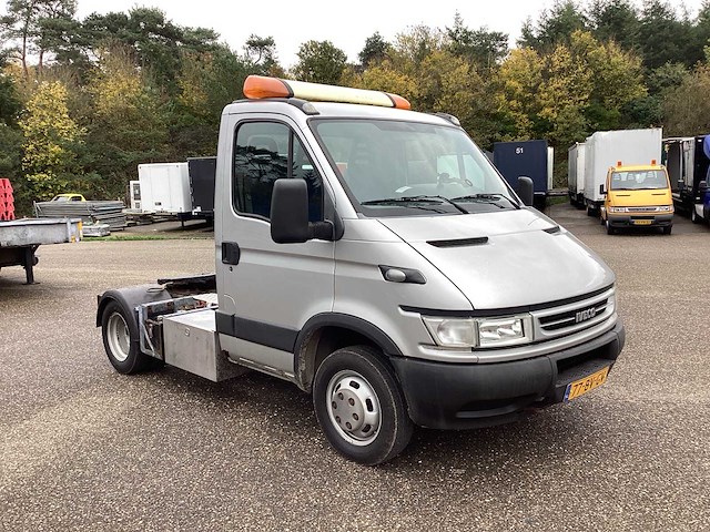 2005 iveco 40c17 10 ton be trekker bedrijfswagen - afbeelding 2 van  9