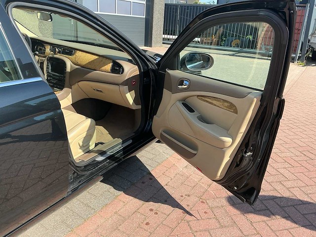 2005 jaguar s-type 2.5 v6 midnight personenauto - afbeelding 31 van  38