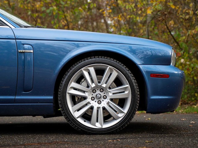 2005 jaguar xj 4.2 v8 super lwb personenauto - afbeelding 2 van  56