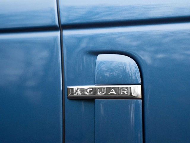 2005 jaguar xj 4.2 v8 super lwb personenauto - afbeelding 15 van  56