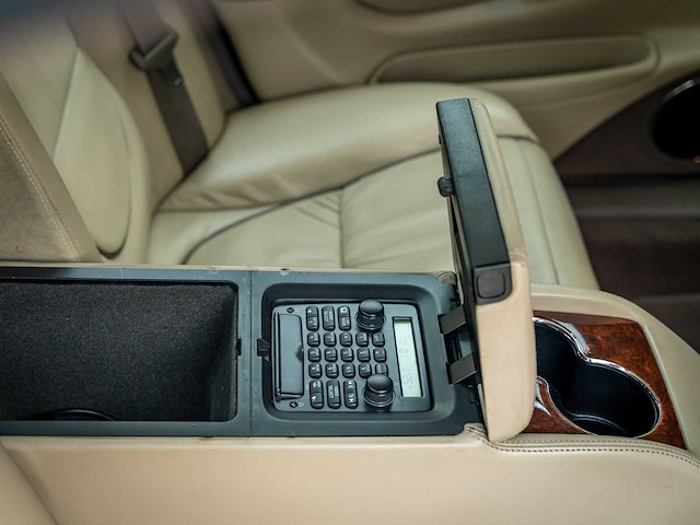 2005 jaguar xj 4.2 v8 super lwb personenauto - afbeelding 43 van  56