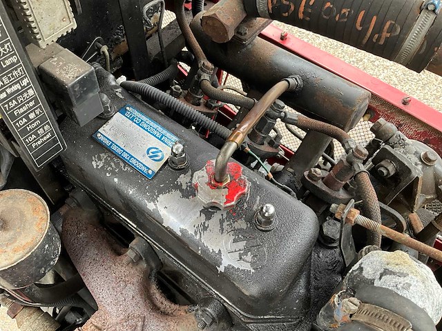 2005 jinma 224 4wd minitractor tvz-67-f - afbeelding 17 van  25