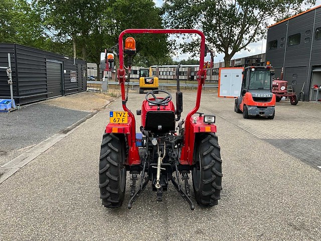 2005 jinma 224 4wd minitractor tvz-67-f - afbeelding 20 van  25