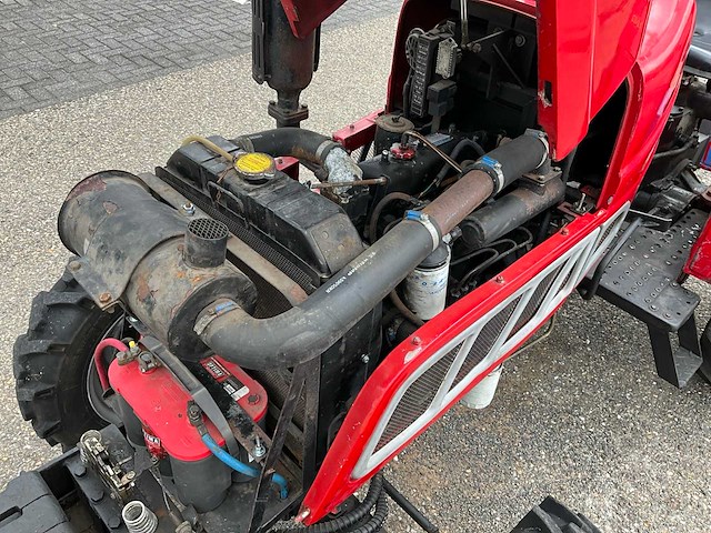 2005 jinma 224 4wd minitractor tvz-67-f - afbeelding 15 van  25