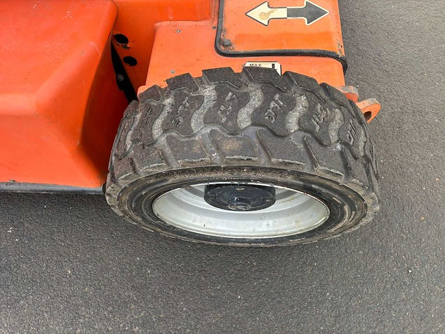 2005 jlg e450aj hoogwerker - afbeelding 10 van  12