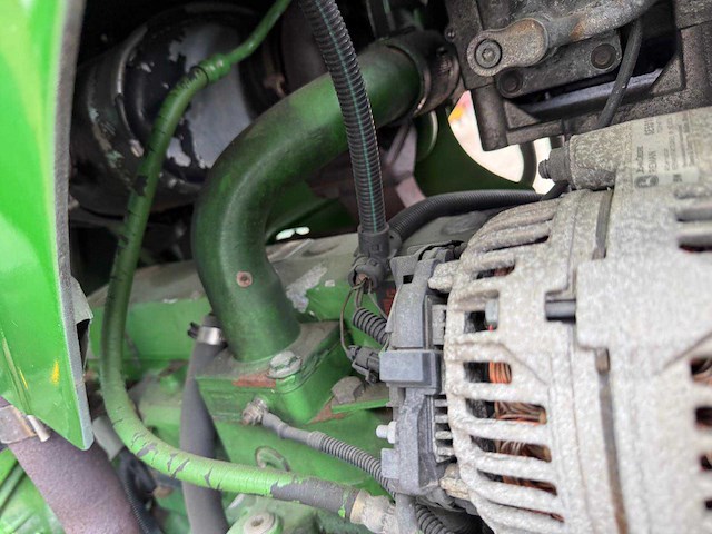 2005 john deere 5720 vierwielaangedreven landbouwtractor - afbeelding 9 van  19