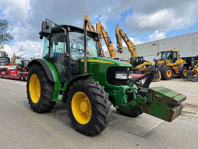 2005 john deere 5720 vierwielaangedreven landbouwtractor - afbeelding 13 van  19