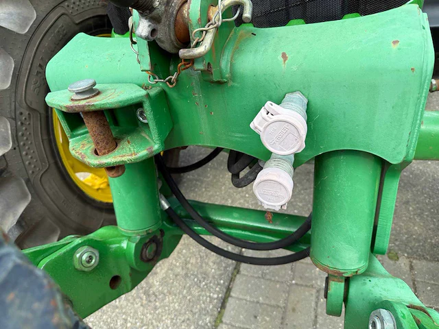2005 john deere 5720 vierwielaangedreven landbouwtractor - afbeelding 7 van  19