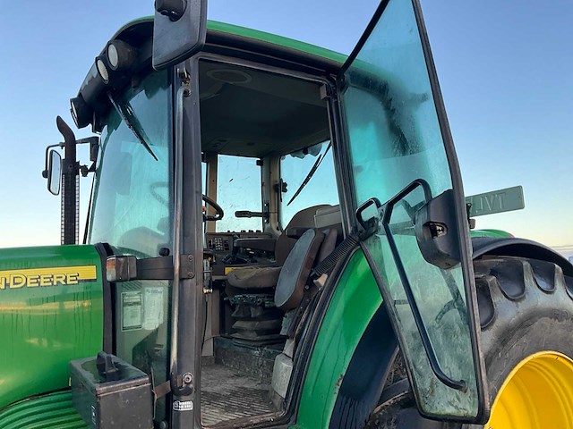 2005 john deere 6420 vierwielaangedreven landbouwtractor - afbeelding 15 van  37