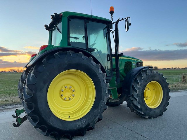 2005 john deere 6420 vierwielaangedreven landbouwtractor - afbeelding 34 van  37