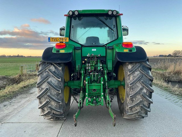 2005 john deere 6420 vierwielaangedreven landbouwtractor - afbeelding 35 van  37