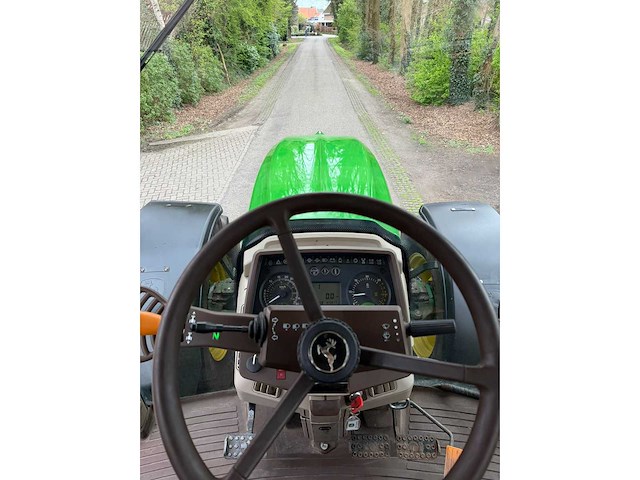 2005 john deere 6820 pq vierwielaangedreven landbouwtractor - afbeelding 4 van  14