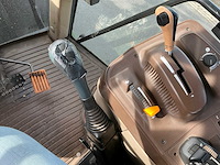 2005 john deere 6820 vierwielaangedreven landbouwtractor - afbeelding 25 van  33