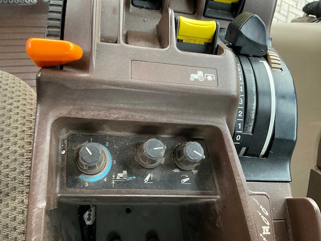 2005 john deere 6920 s vierwielaangedreven landbouwtractor - afbeelding 39 van  48