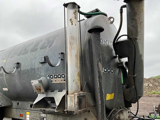 2005 joskin 10000s mesttank met bemester - afbeelding 2 van  6