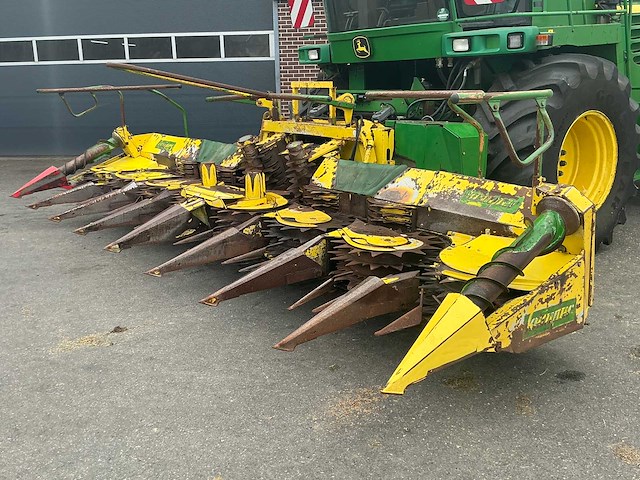 2005 kemper m360 8 rijen maisbek - afbeelding 23 van  26