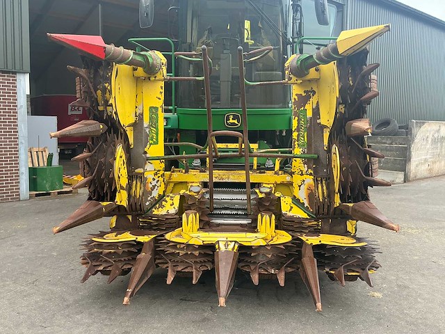 2005 kemper m360 8 rijen maisbek - afbeelding 11 van  13
