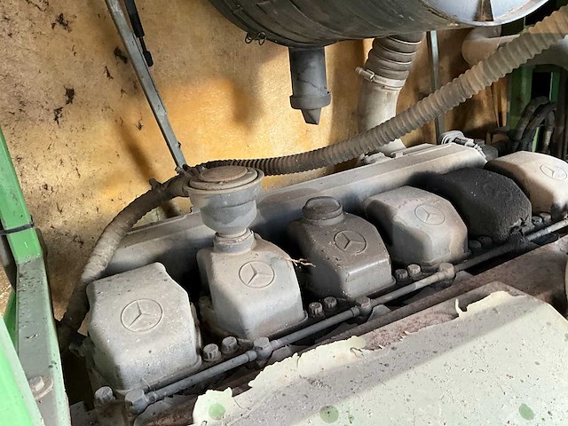 2005 krone big m 2 maaimachine - afbeelding 17 van  28